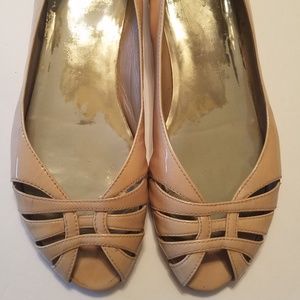 Stuart Weitzman / Tan Patent Leather Flats Beige 8